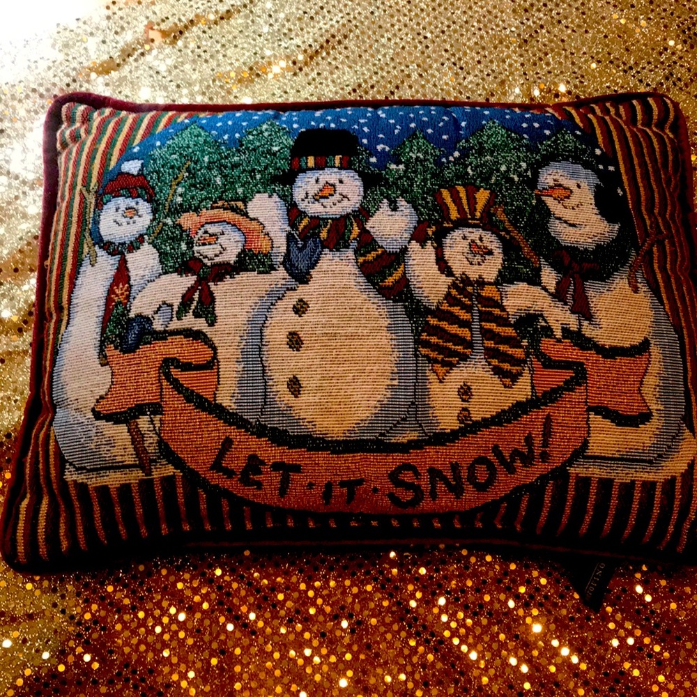 PORTOFINO(13x17)needlepoint & velour lumbar pillow